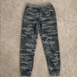Splendid girls size 12 camo lounge pant